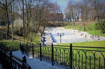 Przebudowa amfiteatru miejskiego wraz z rewaloryzacją Parku im. Bolesława Chrobrego w Brzegu